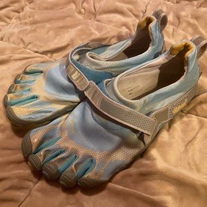 Men’s Vibram Bikila shoes